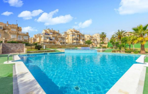 Stunning Apartment In Torrevieja With Wifi